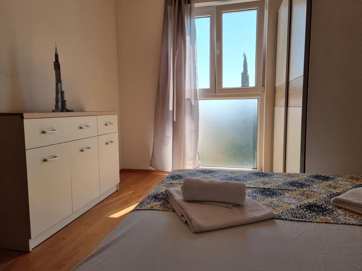 Apartment Wallot Novalja Ngoại thất bức ảnh