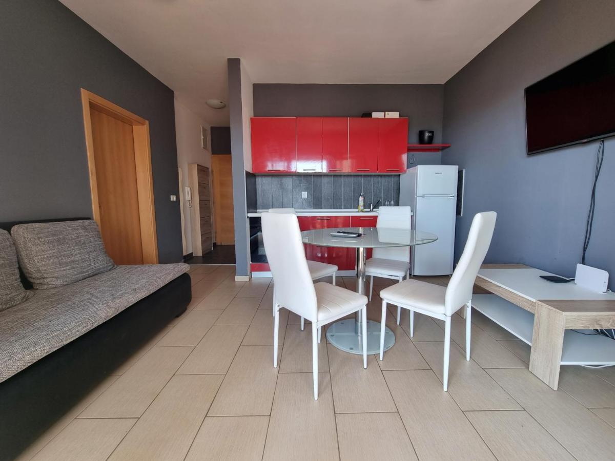 Apartment Wallot Novalja Ngoại thất bức ảnh
