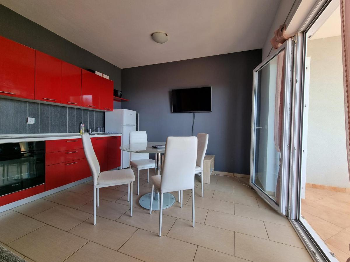 Apartment Wallot Novalja Ngoại thất bức ảnh